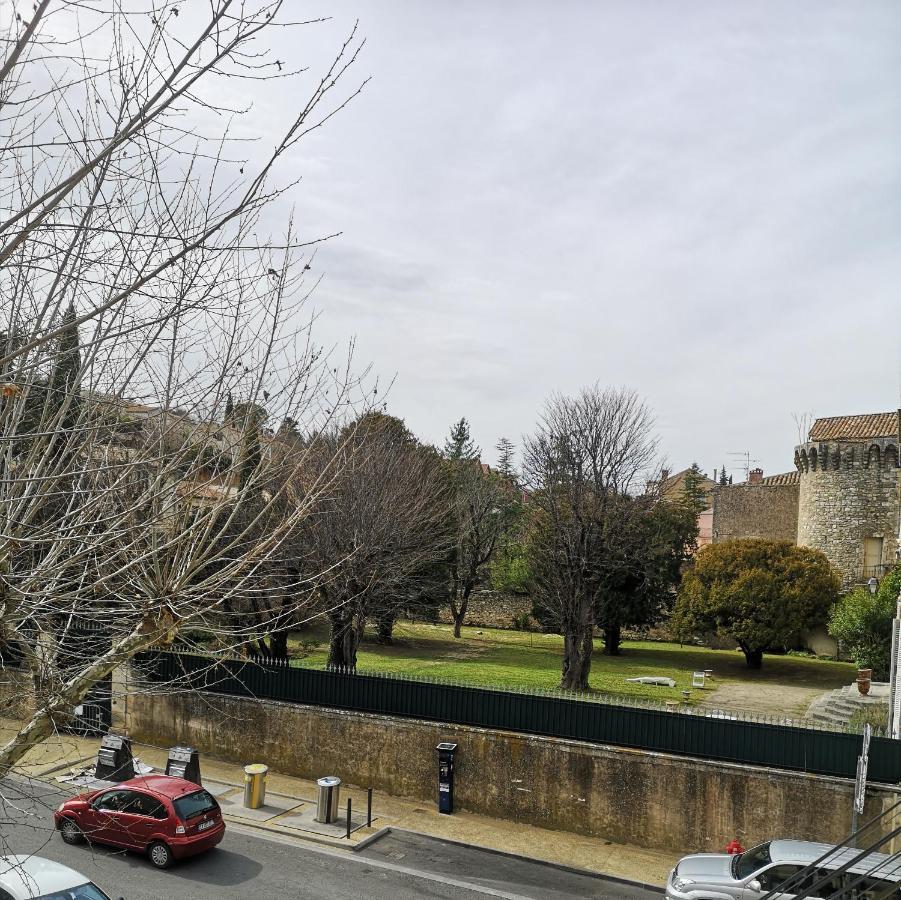 Petite Maison De Charme Au Coeur Du Centre Ville 압트 외부 사진