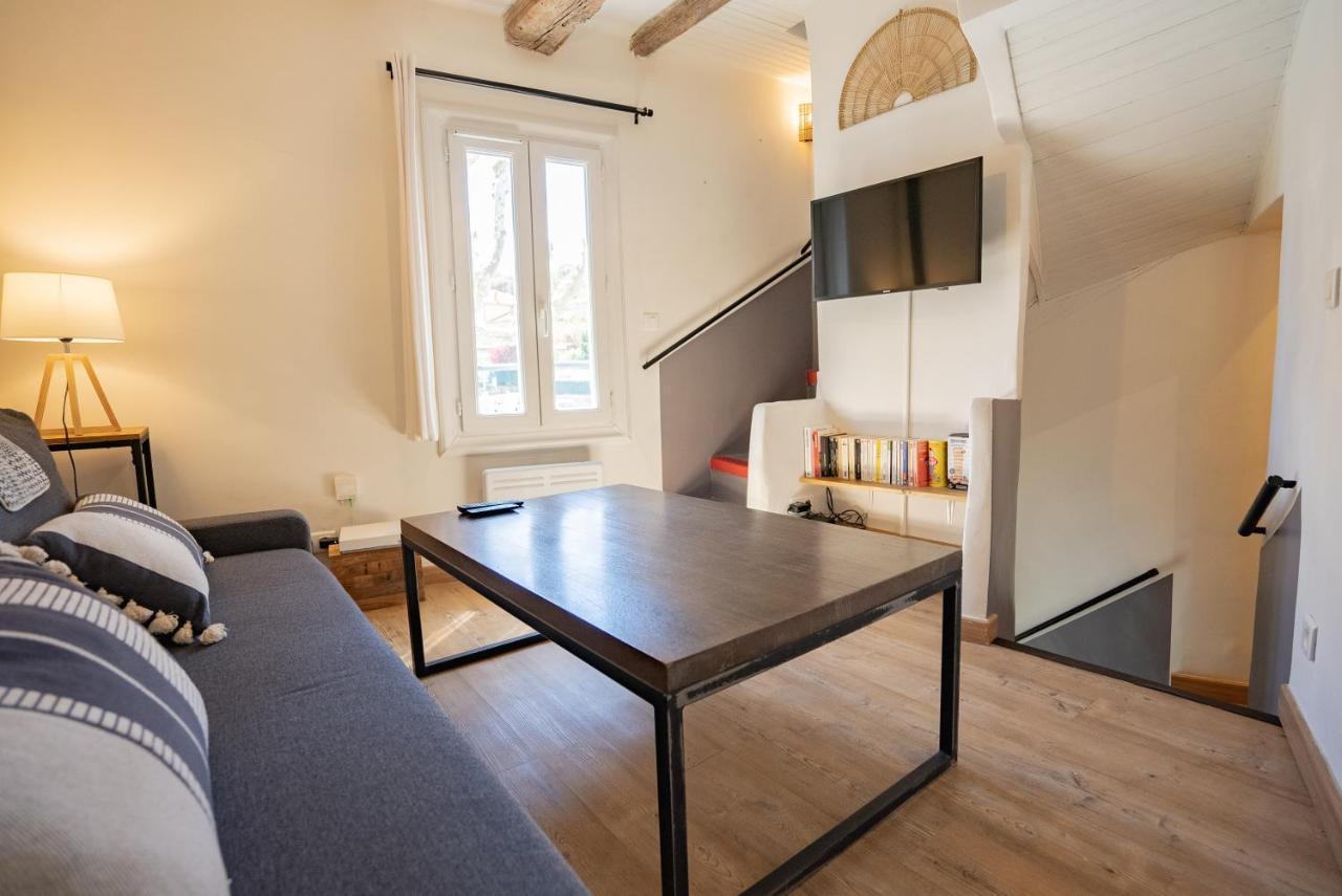 Petite Maison De Charme Au Coeur Du Centre Ville 압트 외부 사진
